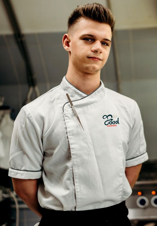 Szarvas Péter